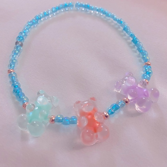 Gummy Bear Bracelet Handmade Design Beaded - Picture 3 of 4